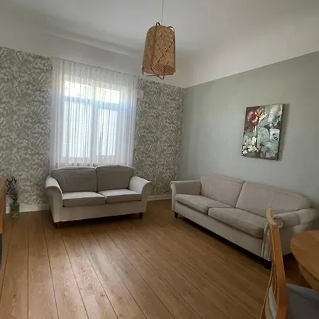 Apartment Kivi 9 *